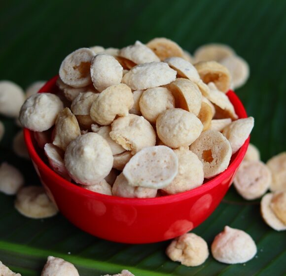 Minapa Vadiyalu (Urad Dal Fryums – Andhra Style)