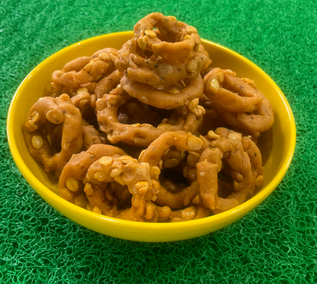 Chakodi (Andhra Style Homemade Snack Rings)