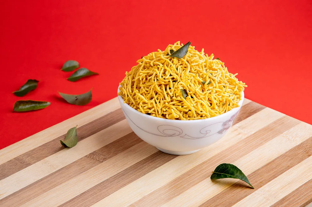 Kaarappusa (Kara Sev – Andhra Style Homemade)